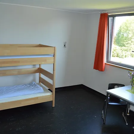 Hostel Centre Ecologique Et Touristique Park Housen *