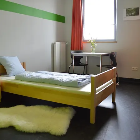 Centre Ecologique Et Touristique Park Housen Hostel