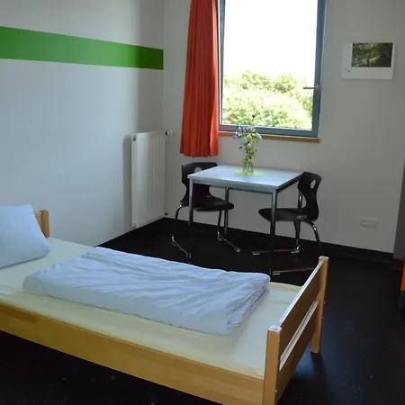 호스텔 Centre Ecologique Et Touristique Park Housen