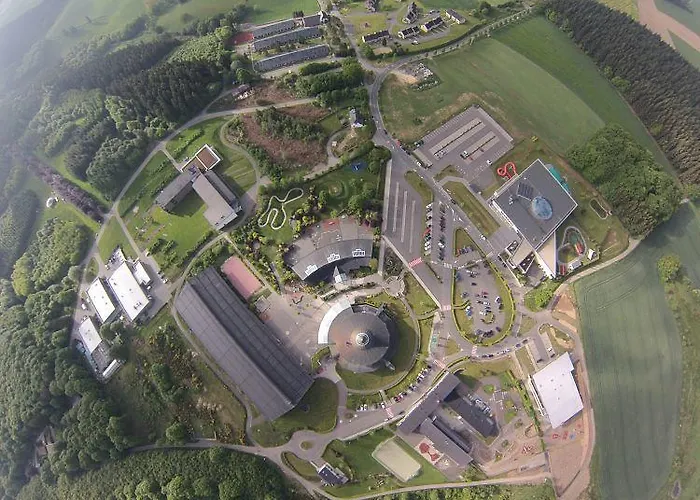 Centre Ecologique Et Touristique Park Housen